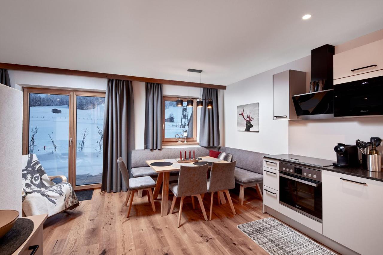 Alpin Residenzen Buchensteinwand St. Ulrich By Alpina-Holiday ザンクト・ウルリッヒ・アム・ピラーゼー エクステリア 写真